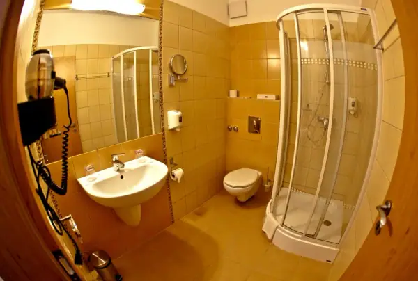 Granada Konferencia Wellness és Sport Hotel — 4. kép
