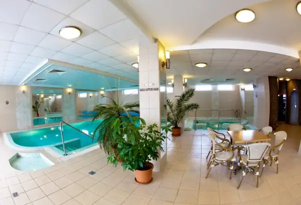 Granada Konferencia Wellness és Sport Hotel — 5. kép