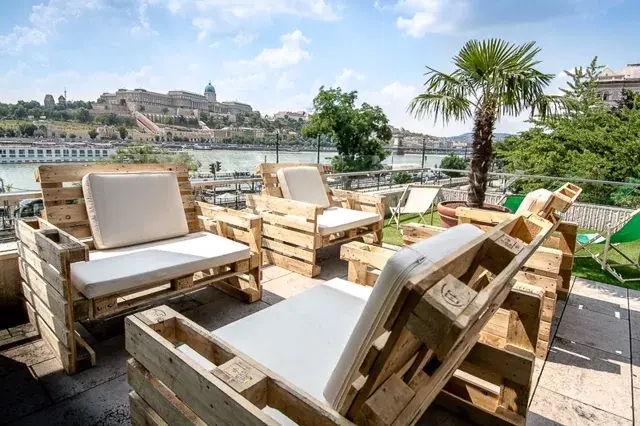Budapest Marriott Hotel — Szálloda, Budapest