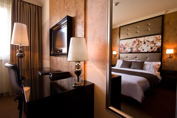 Hotel Délibáb Hajdúszoboszló — Szálloda, Hajdúszoboszló