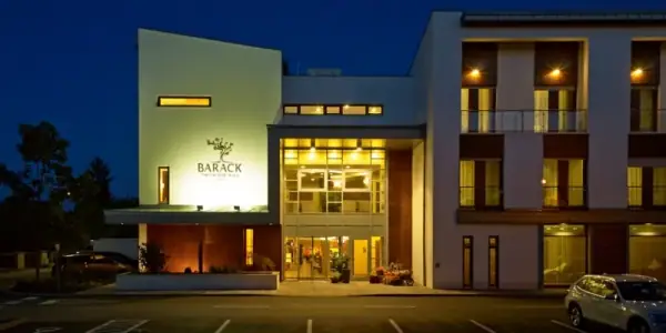Barack Thermal Hotel & Spa — Szálloda, Tiszakécske