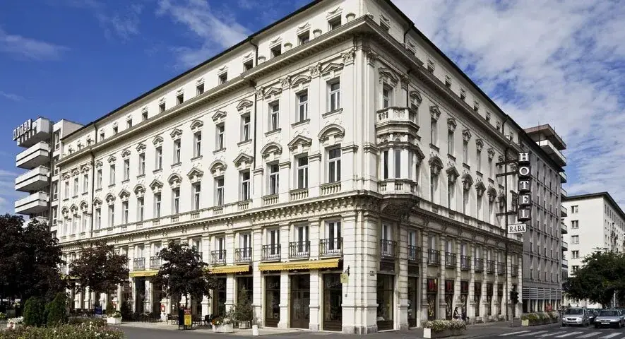 Danubius Hotel Rába — Szálloda, Gyor