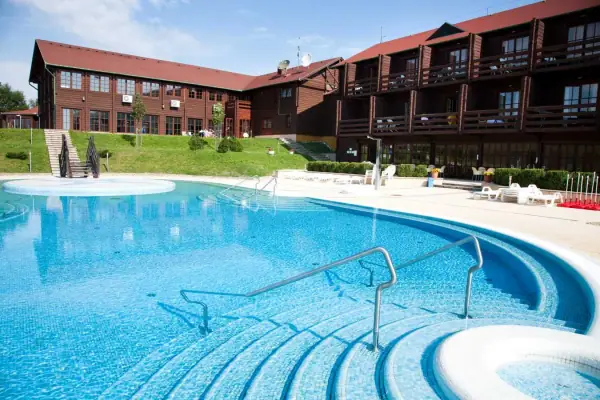 Petneházy Club Hotel — 4. kép