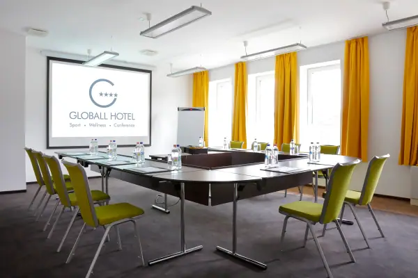 Globall Hotel — 1. kép