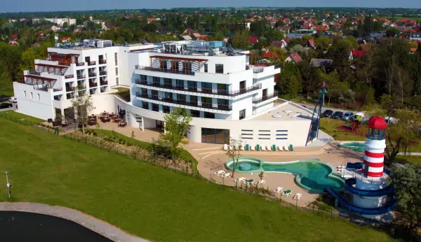 Vital Hotel Nautis — Szálloda, Gárdony