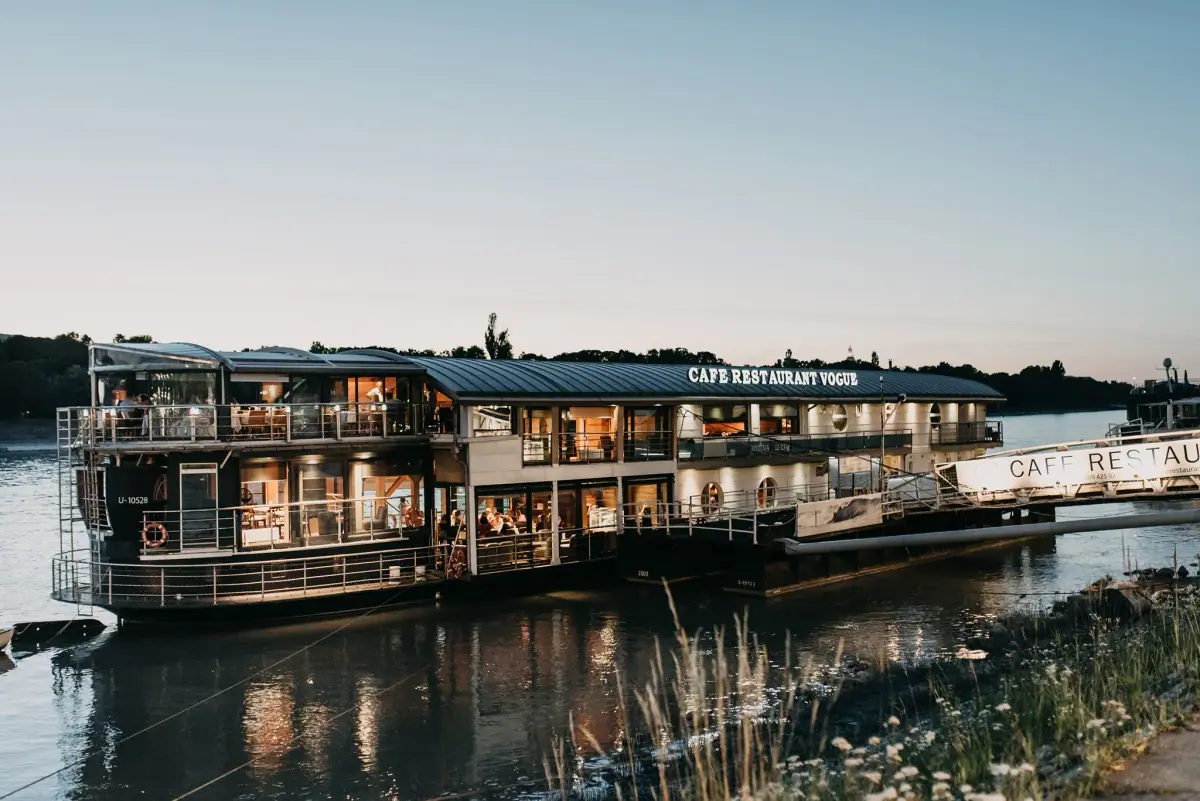 Restaurant Vouge — Étterem, Budapest