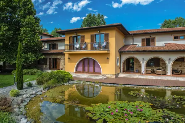 Airport Hotel Stáció — Szálloda, Vecsés