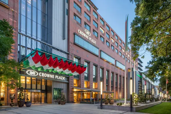 Crowne Plaza Budapest — 1. kép