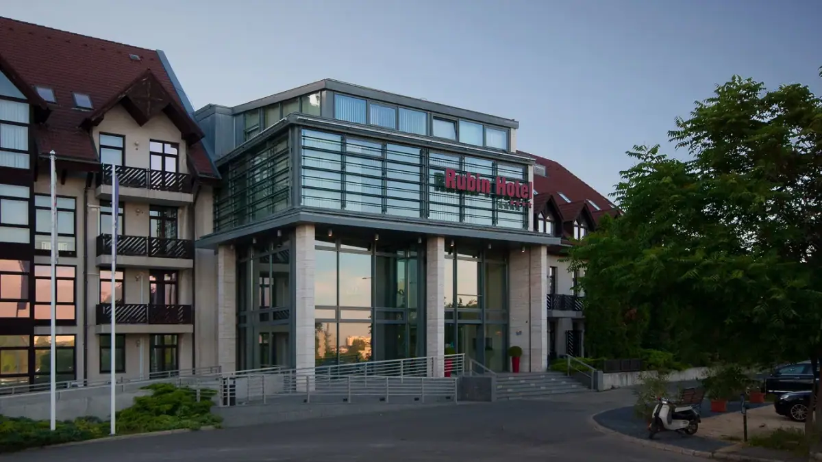 Rubin Wellness & Conference Hotel**** — Szálloda, Budapest