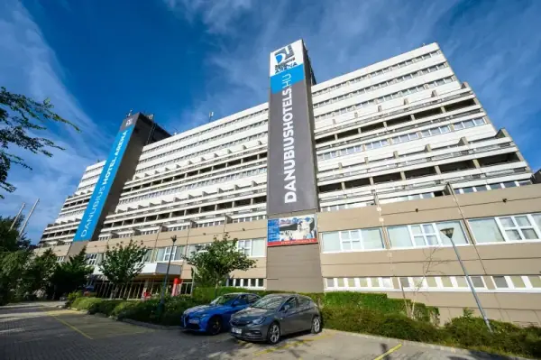 Danubius Hotel Arena — Szálloda, Budapest
