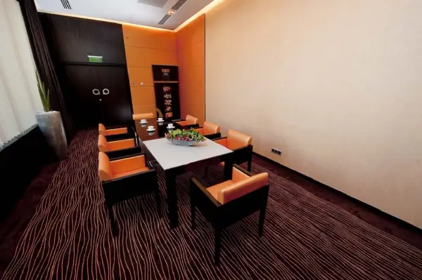 Abacus Business & Wellness Hotel — 1. kép
