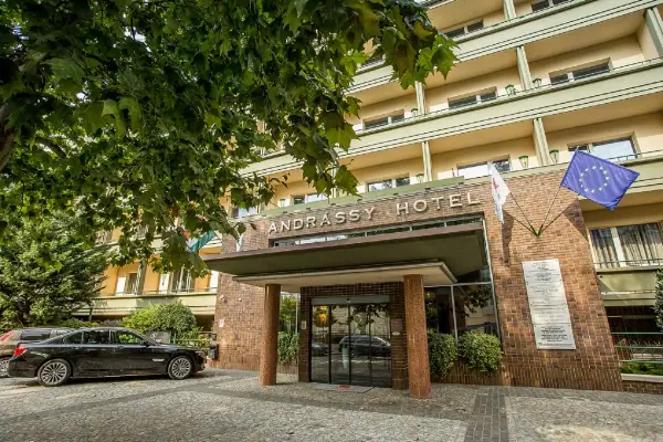 Mamaison Hotel Andrássy Budapest — Szálloda, Budapest