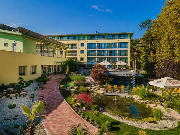 SunGarden Wellness & Conference Hotel — Szálloda, Siófok