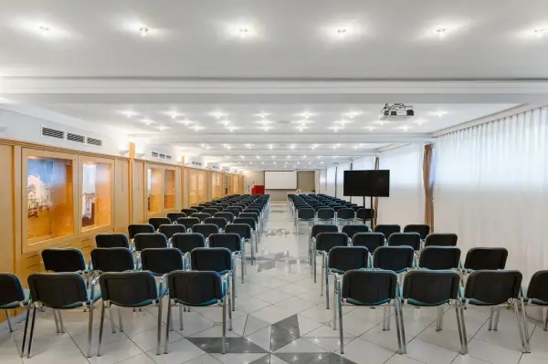 Aranyhomok Business-City Wellness Hotel — 3. kép