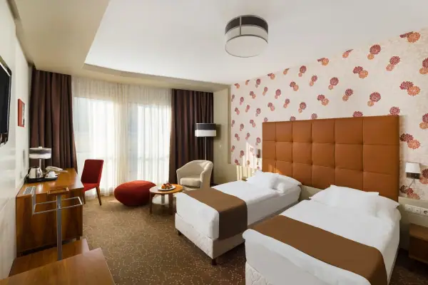 Corso Hotel Pécs — 1. kép