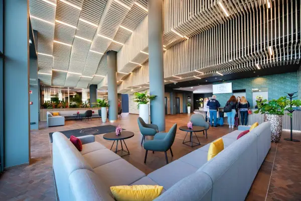 FLOW Hotel & Conference**** — 1. kép
