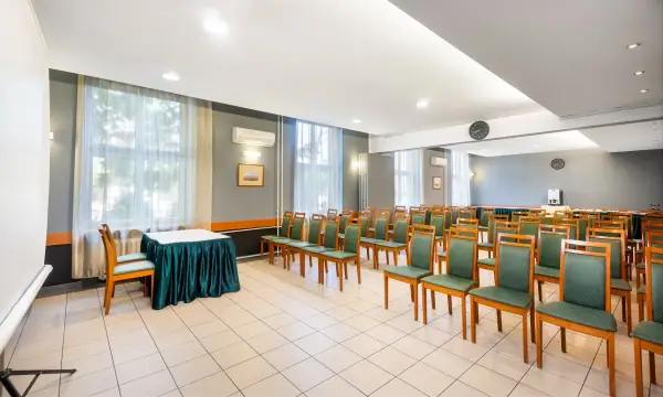 Hotel Millennium — 9. kép