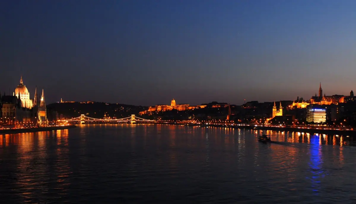 Novotel Budapest Danube — Szálloda, Budapest