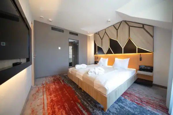 Avar Hotel — 2. kép