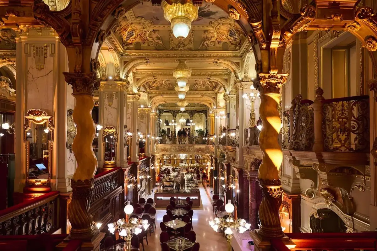 New York Cafe - A Világ Legszebb Kávéháza