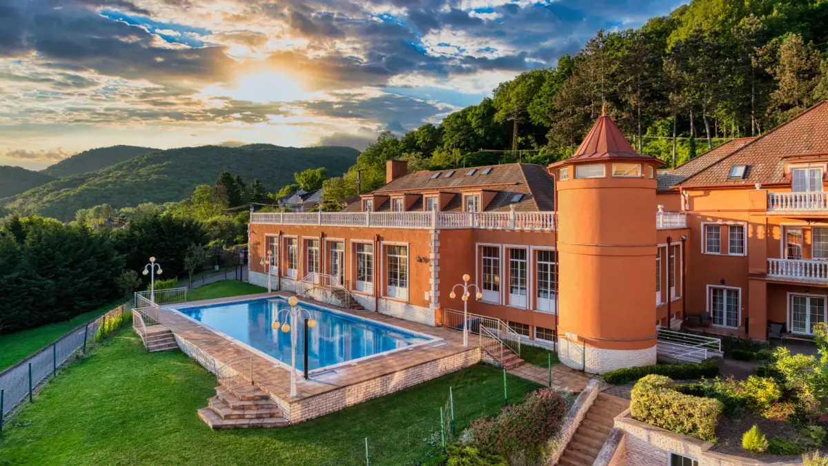 Bellevue Hotel Esztergom