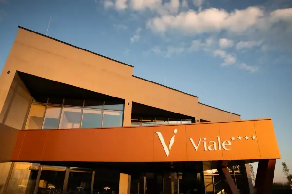 Viale Boutique Hotel — Szálloda, Villány