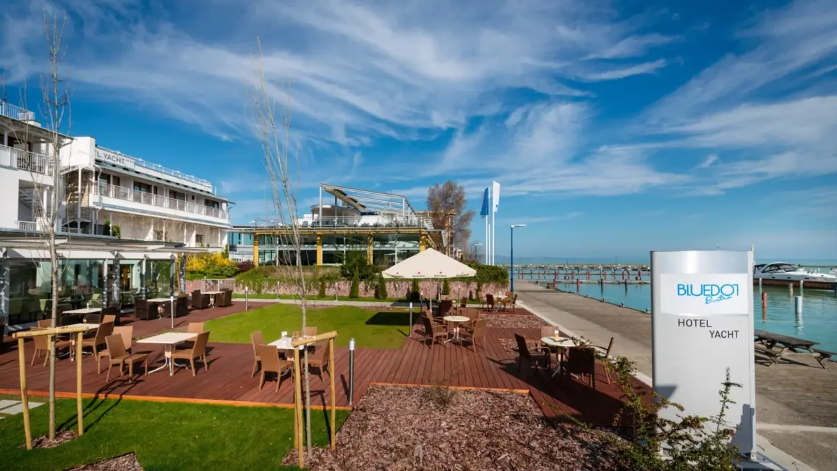 Hotel Yacht Siófok