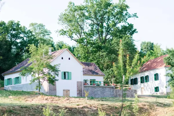 VILLABOGArT Esküvő-és Rendezvényhelyszín — 1. kép