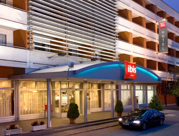 ibis Budapest Citysouth — Szálloda, Budapest
