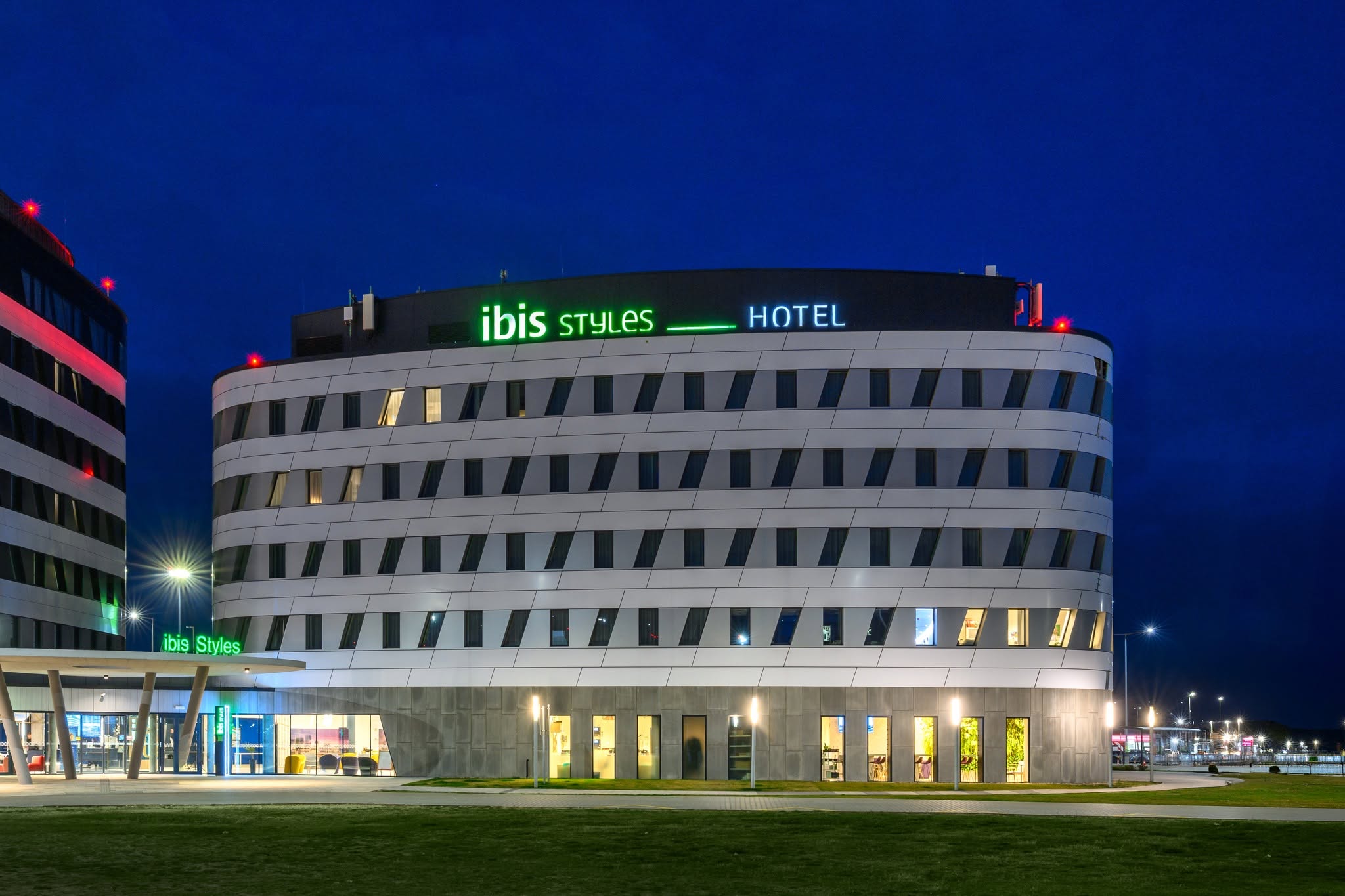 ibis Styles Budapest Airport — Szálloda, Budapest