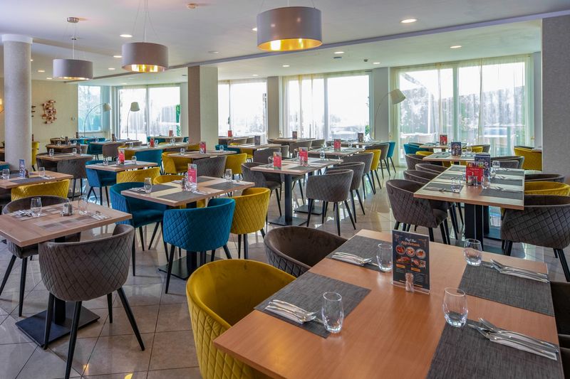 Holiday Resorts Balatonszárszó — 12. kép