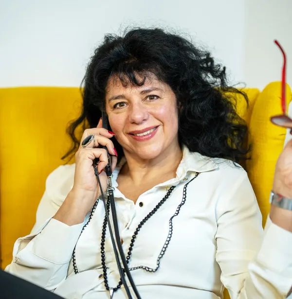 Dakakni Amina — operating director