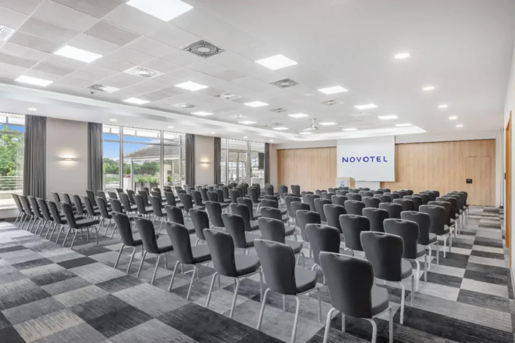 Novotel Szeged megújult konferenciaterem