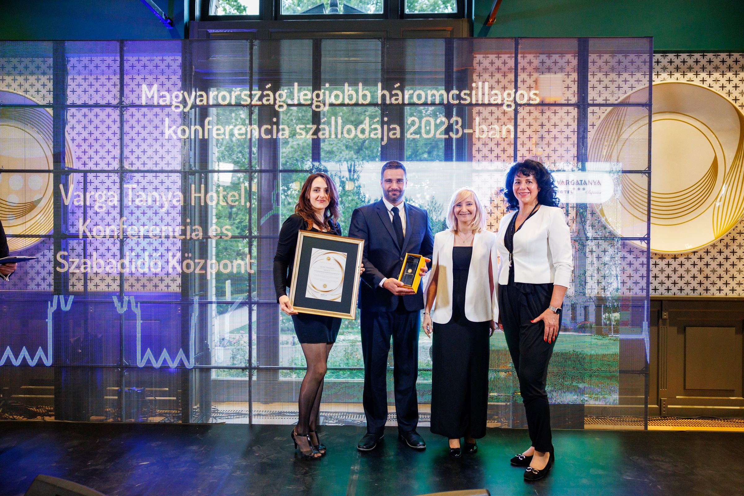 Varga Tanya Hotel, Konferencia és Szabadidő Központ