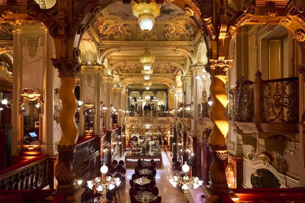 New York Cafe - A Világ Legszebb Kávéháza