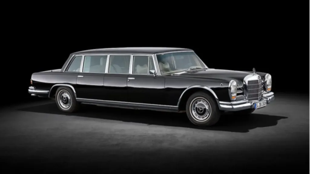 Classic Car Show - Mercedes