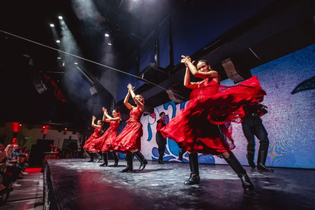 Paprika Revue House