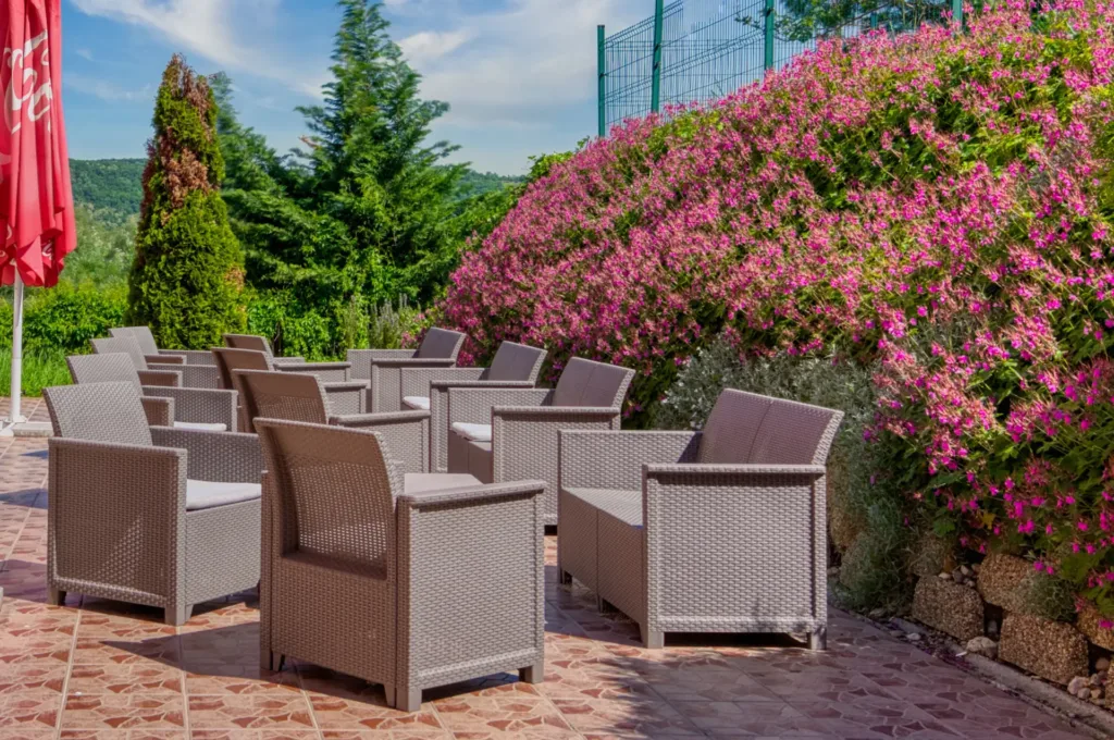 Bellevue Hotel tavaszi terasz