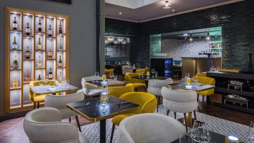 Hotel Allora