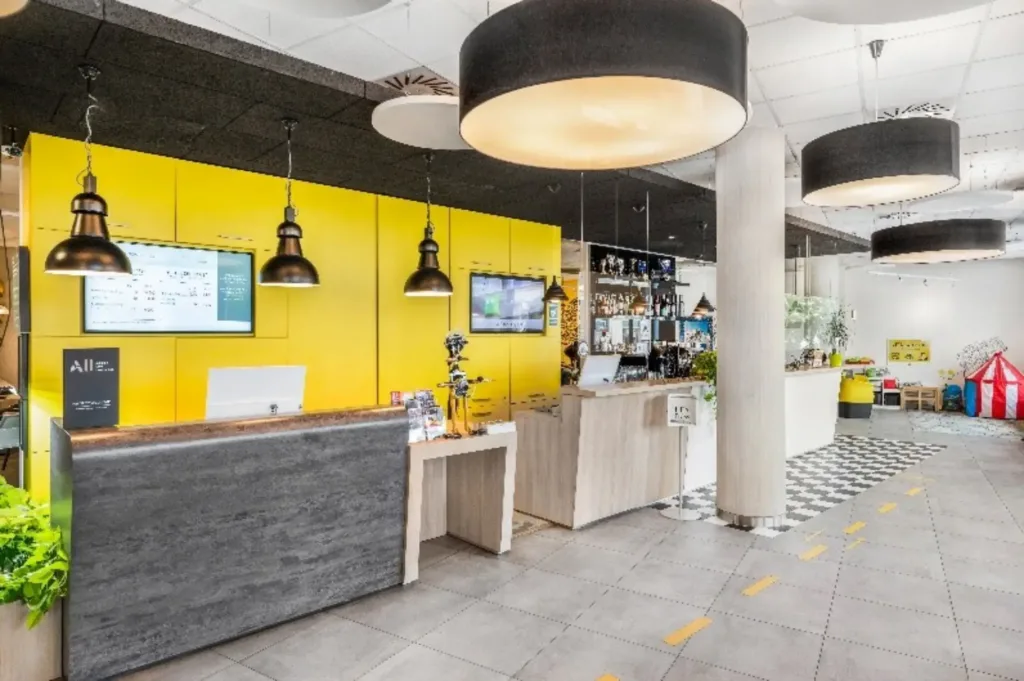 ibis Styles Budapest City lobby