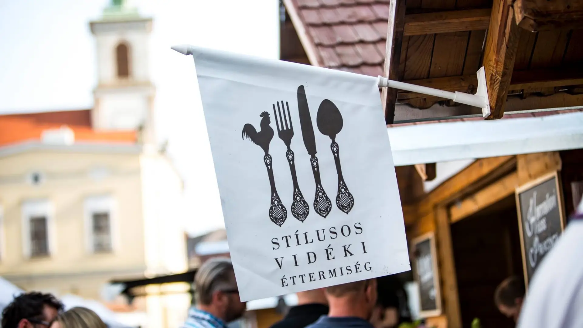 Stílusos Vidéki Éttermiség